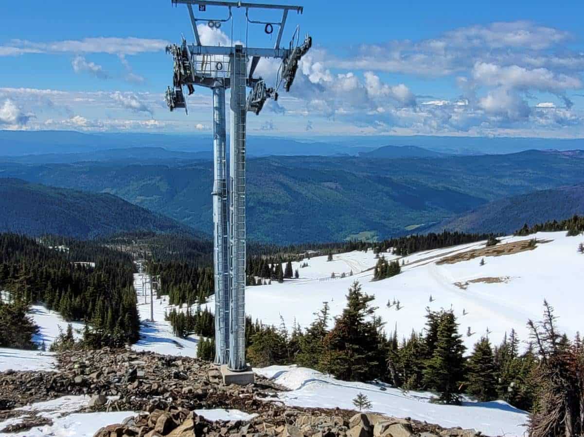 Construction on the West Bowl chairlift.